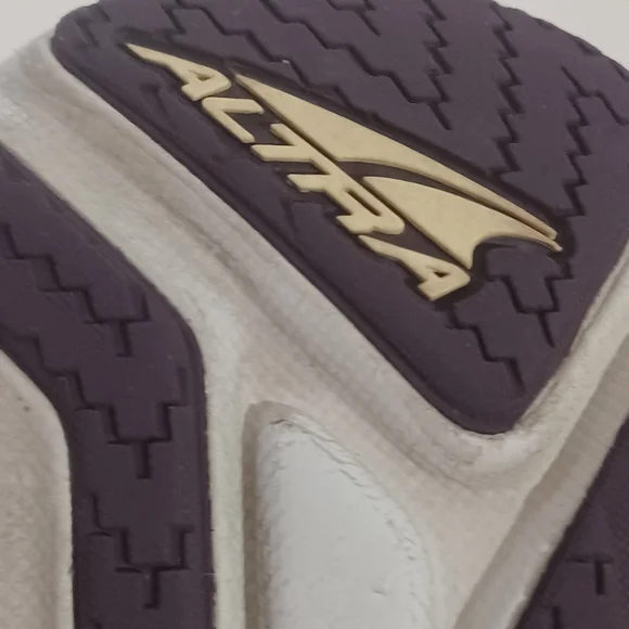 Altra Women's Mint Green Ultra Light Athletic Running Shoes Sz 7.5 - Picture 10 of 11